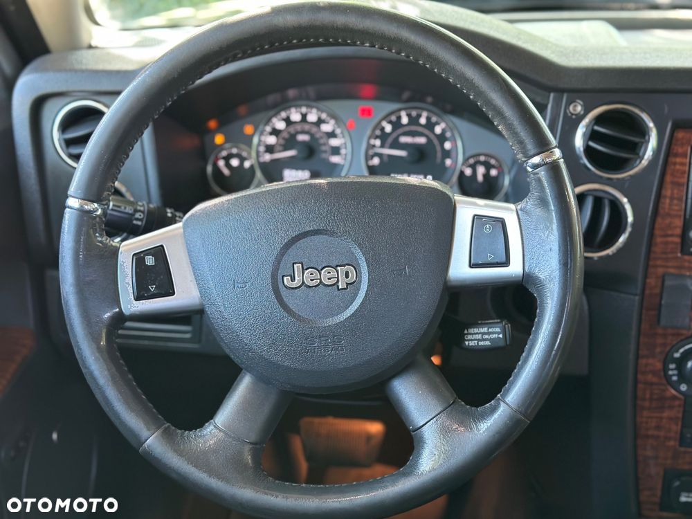 Jeep Commander 5.7 V8 HEMI Automatik Limited - 12