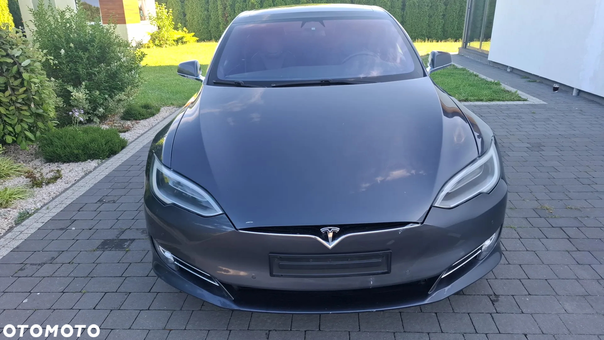 Tesla Model S Long Range Plus - 5