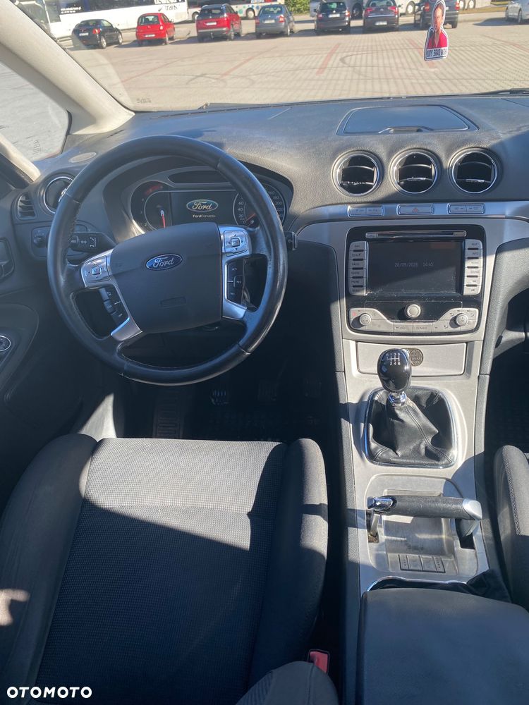 Ford S-Max 2.0 TDCi DPF Titanium - 6