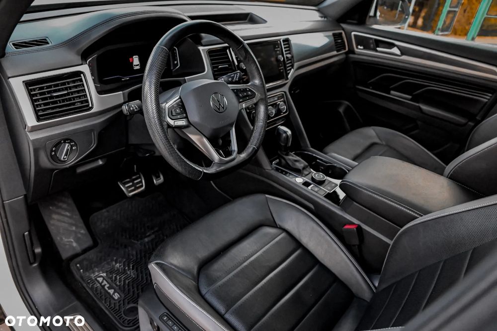 Volkswagen Atlas - 12