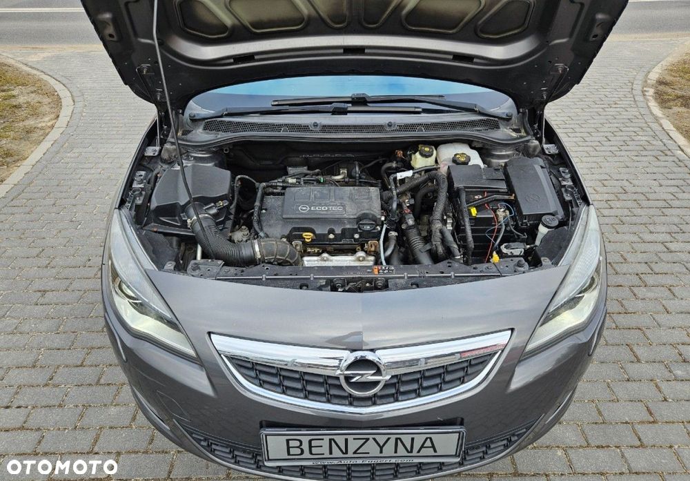 Opel Astra - 11