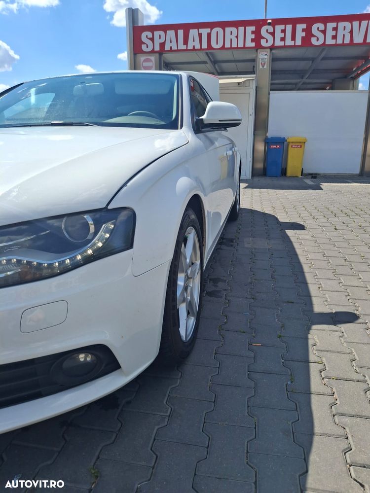 Audi A4 Limuzina 2.0 TDI B8 - 3