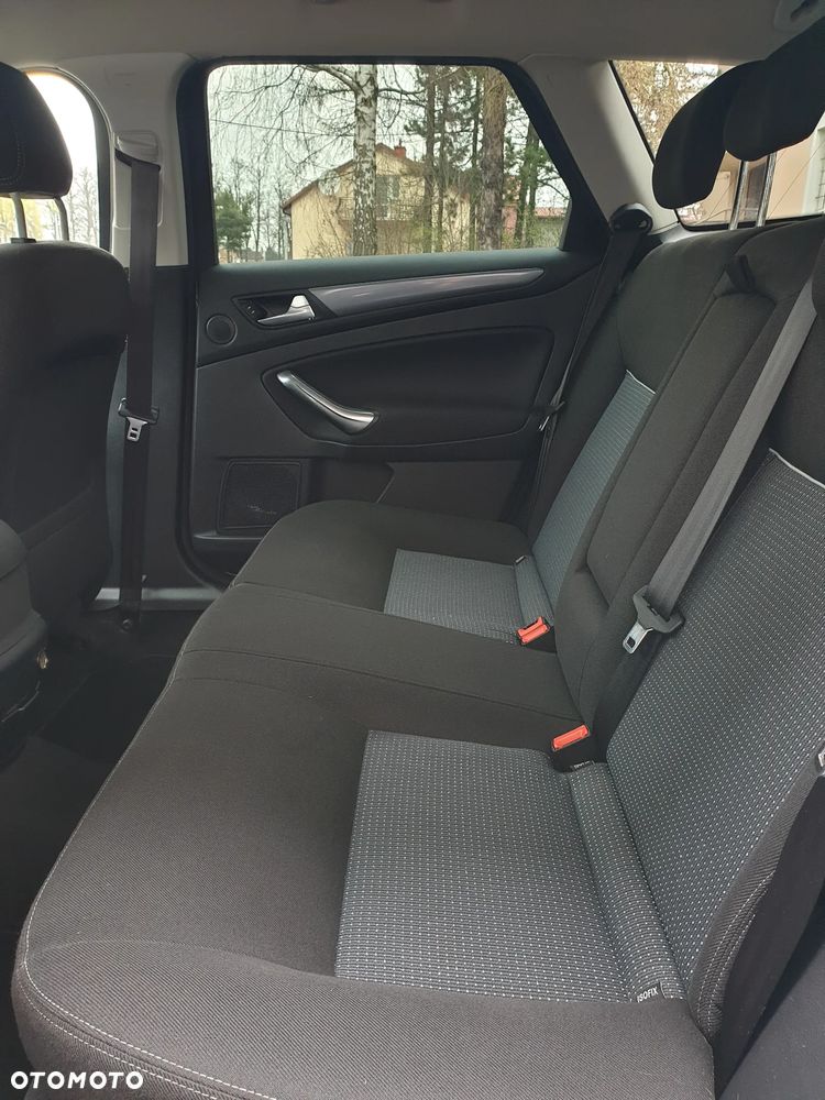 Ford Mondeo 2.0 TDCi Titanium X - 9