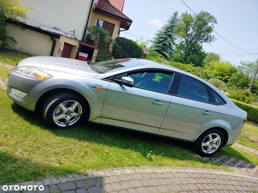 Ford Mondeo 1.6 Ghia X - 7