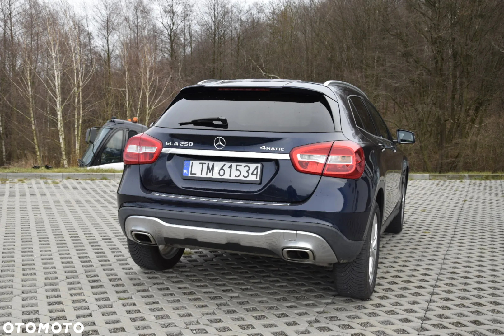 Mercedes-Benz GLA 250 4-Matic - 7