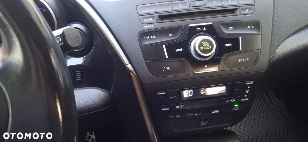 Honda Civic 1.4 i-VTEC Sport - 16
