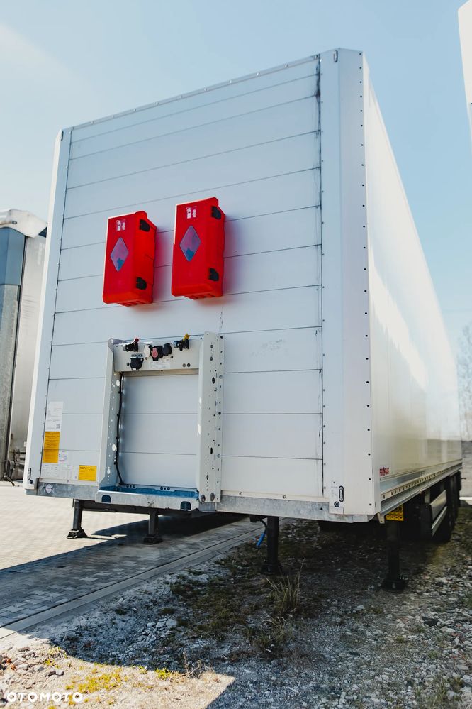 Schmitz Cargobull SCB*S3B