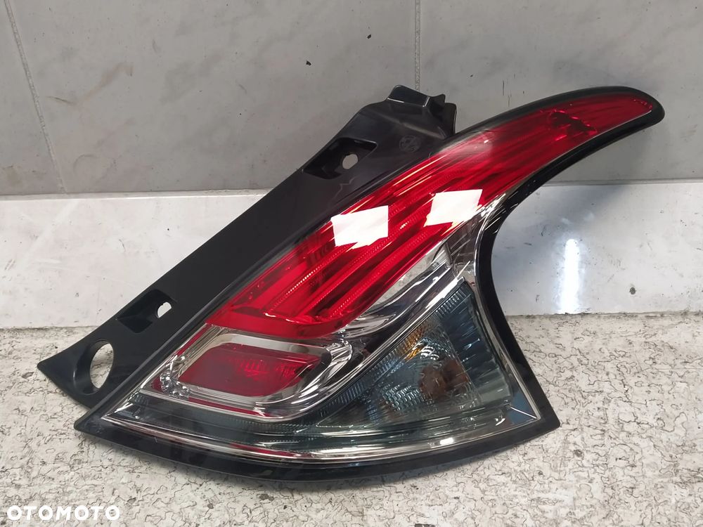 LANCIA YPSILON III LAMPA PRAWY TYŁ PRAWA TYLNA ORYGINAŁ - 2