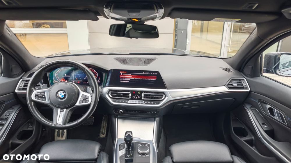 BMW Seria 3 320d xDrive Edition M Sport Shadow - 3