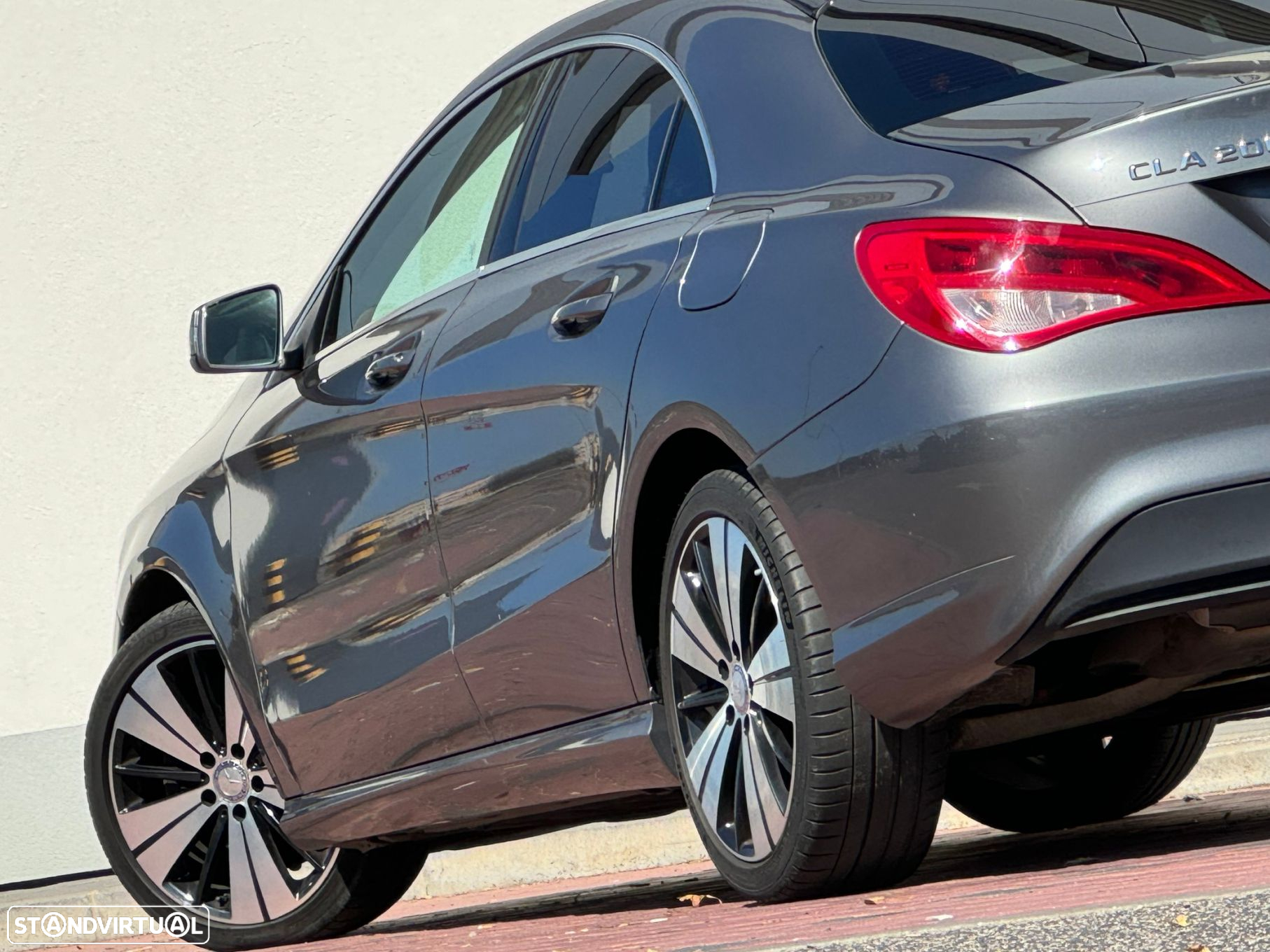 Mercedes-Benz CLA 200 d Urban Aut. - 42