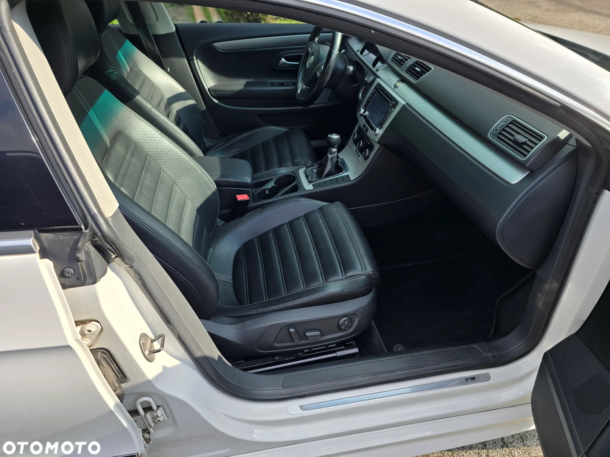 Volkswagen CC - 10
