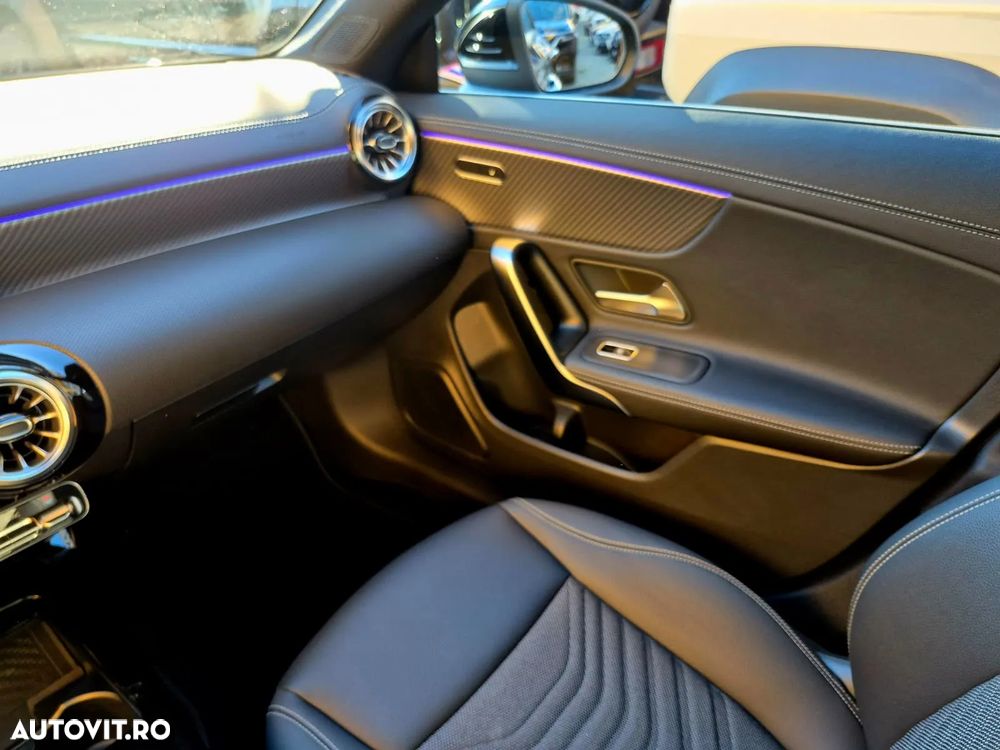 Mercedes-Benz CLA - 29