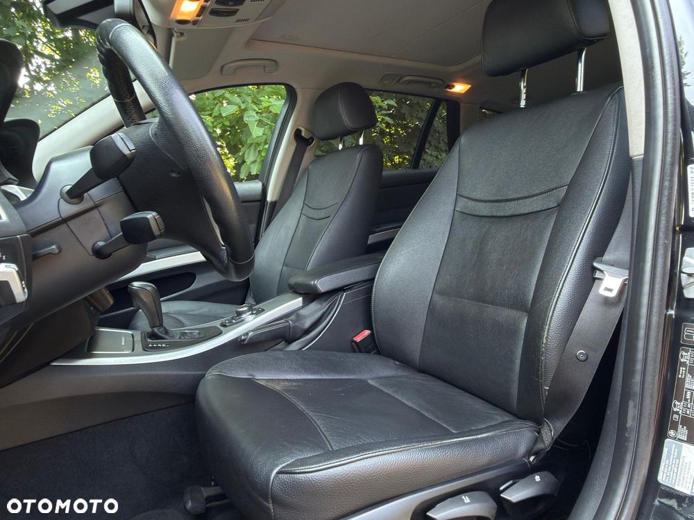 BMW Seria 3 318d DPF Edition Exclusive - 21