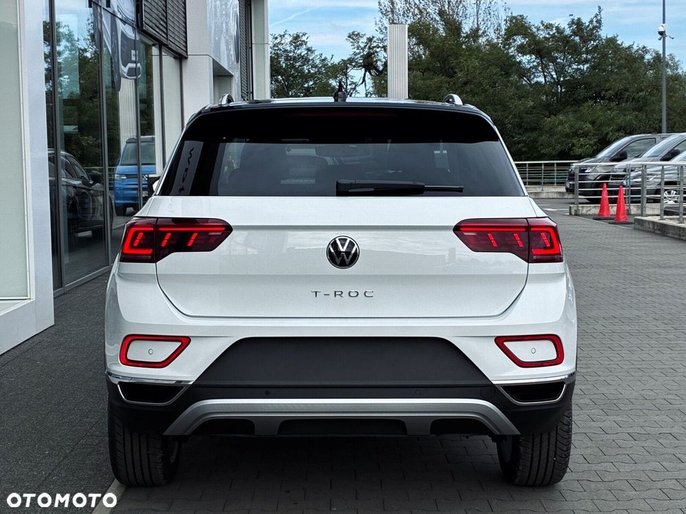 Volkswagen T-Roc - 9