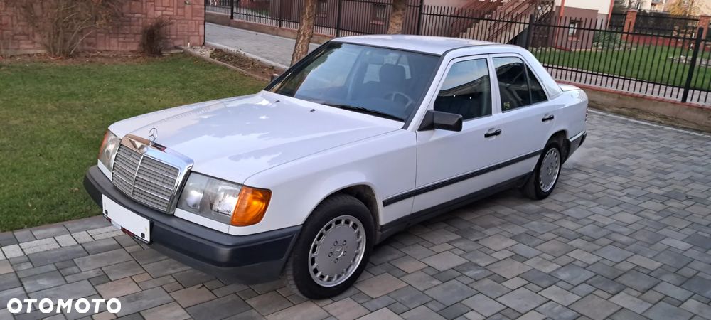 Mercedes-Benz W124 (1984-1993) - 6