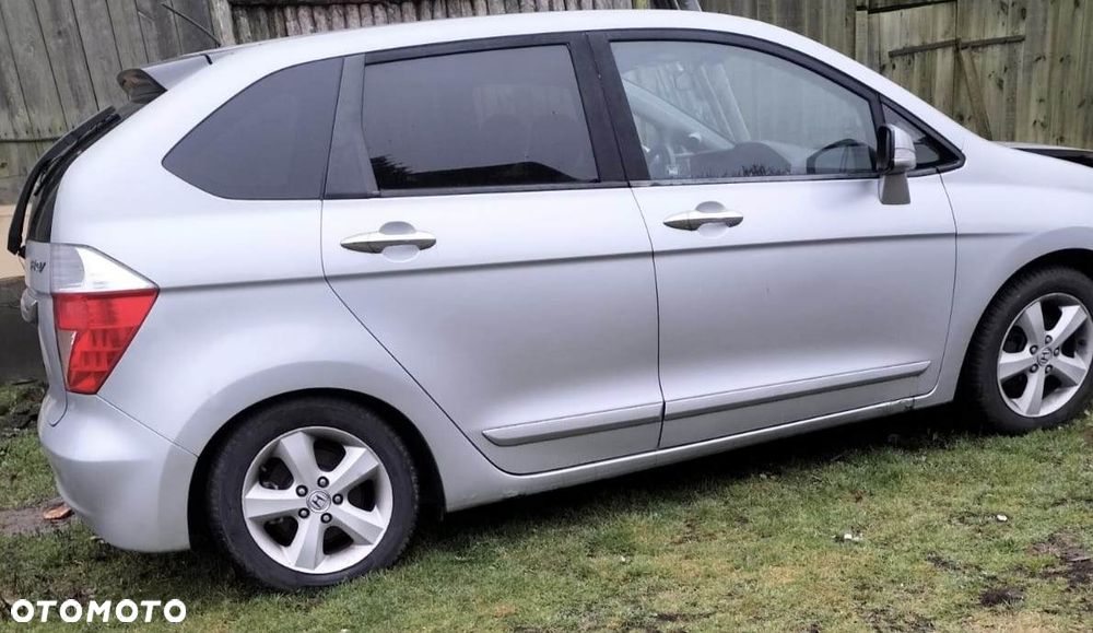 Honda FR-V - 1