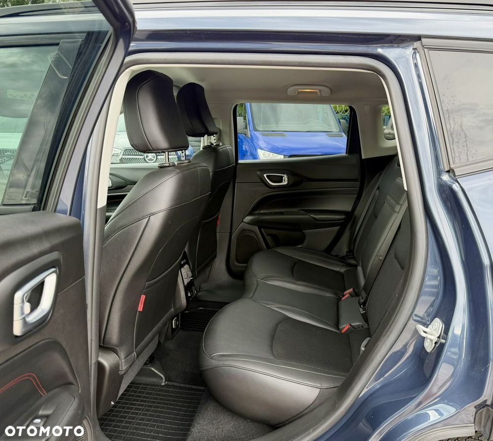 Jeep Compass 1.3 T4 PHEV 4xe Trailhawk S&S - 10