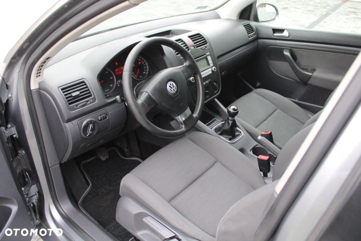 Volkswagen Golf 1.9 TDI Comfortline - 21