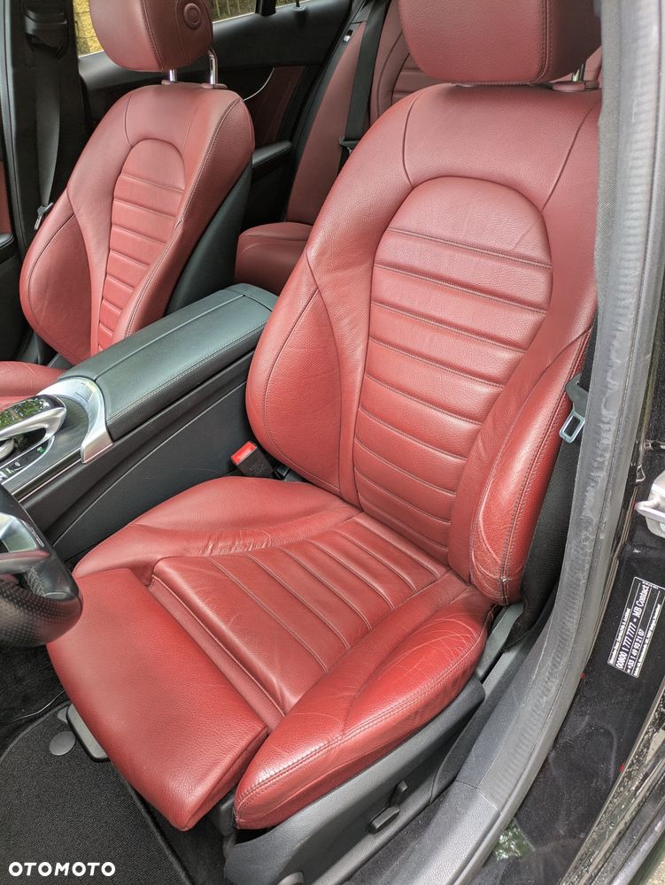 Mercedes-Benz Klasa C 250 d 4Matic 9G-TRONIC AMG Line - 18