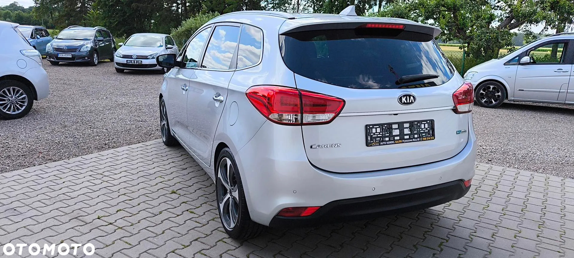 Kia Carens 1.7 CRDi XL 7os - 6