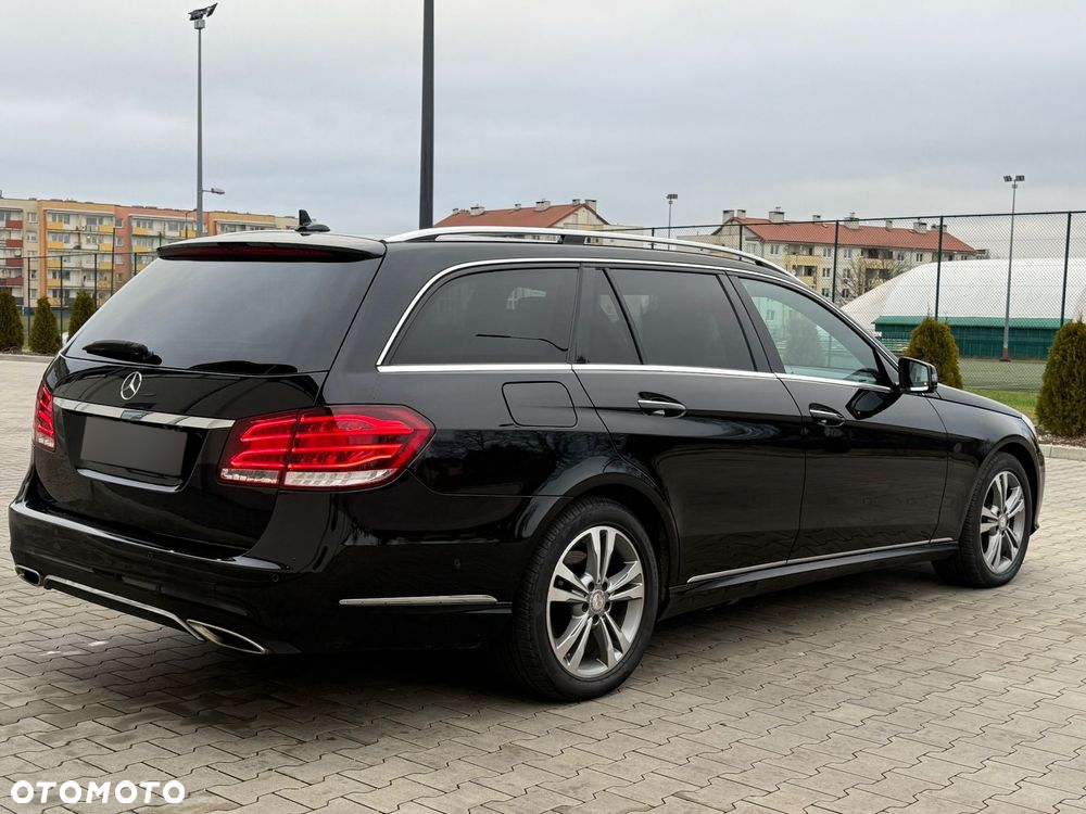 Mercedes-Benz Klasa E 350 T BlueTEC 4Matic 7G-TRONIC Avantgarde - 3