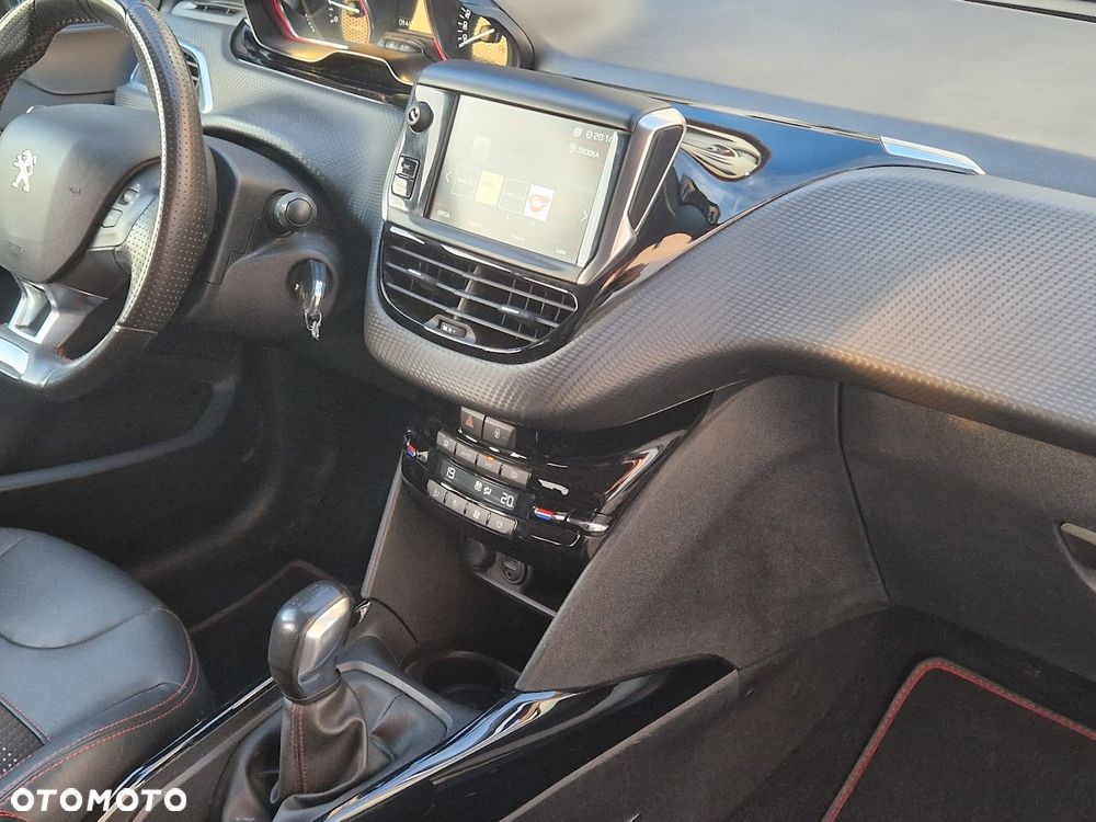 Peugeot 2008 PureTech 110 Stop&Start GT-Line Edition - 30