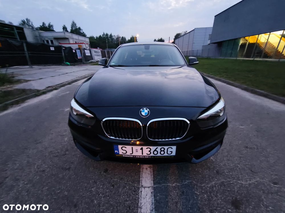 BMW Seria 1 118i - 24
