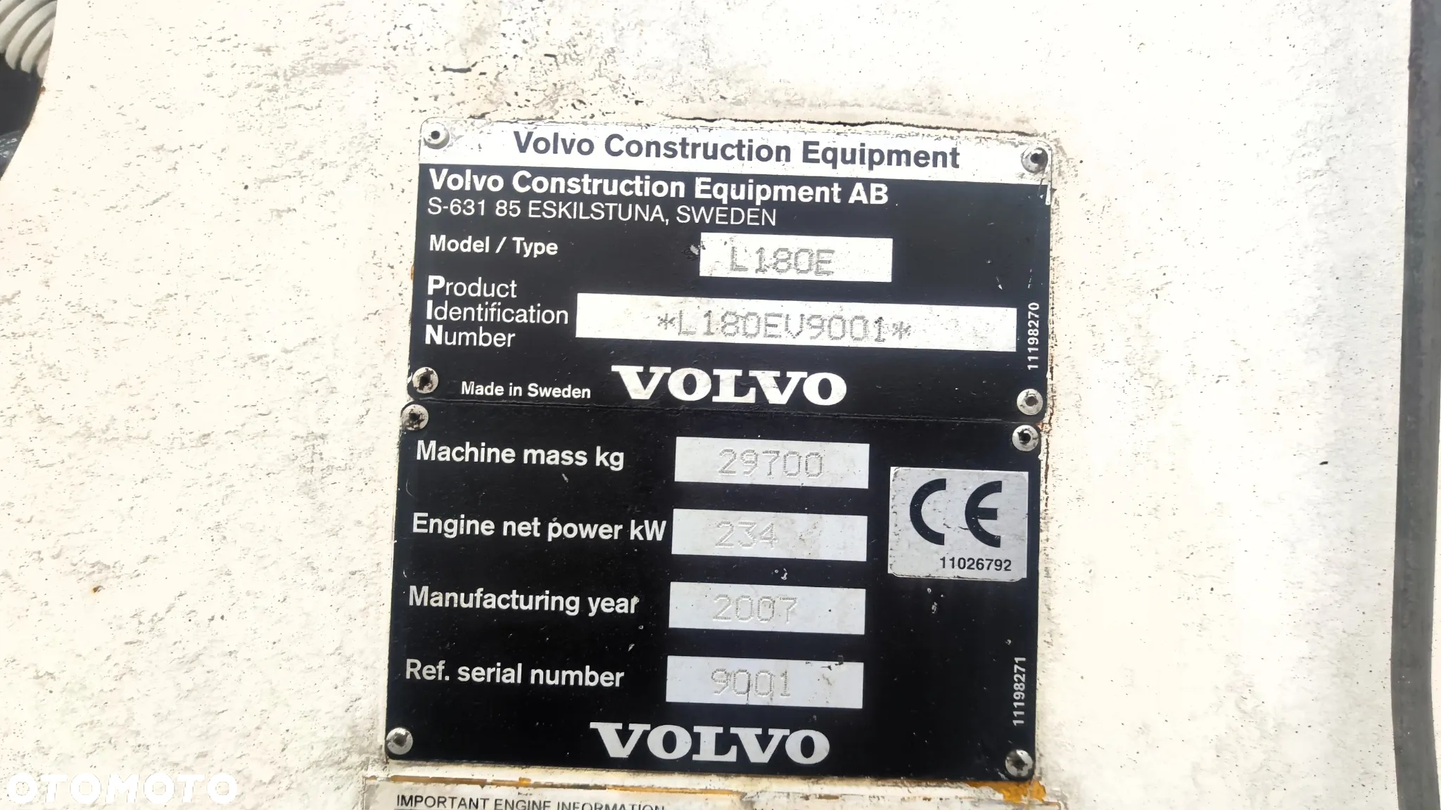 Volvo L180E - 12