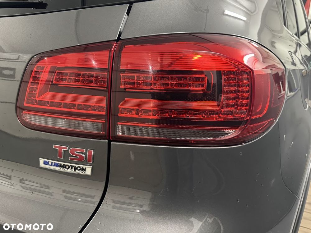 Volkswagen Tiguan 1.4 TSI 4Mot Perfectline R-Style - 12