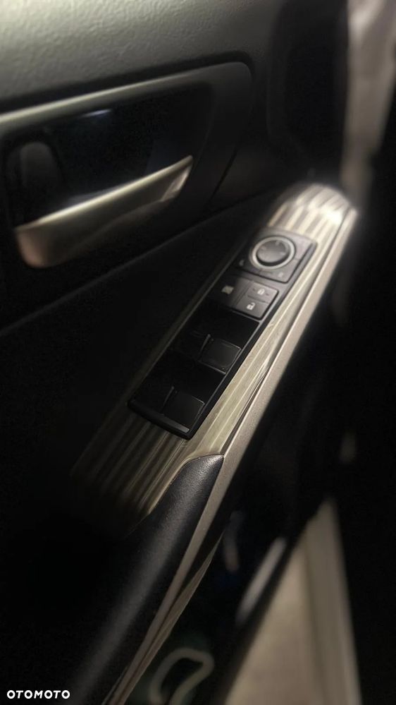 Lexus IS 200t / 300 Elegance - 14