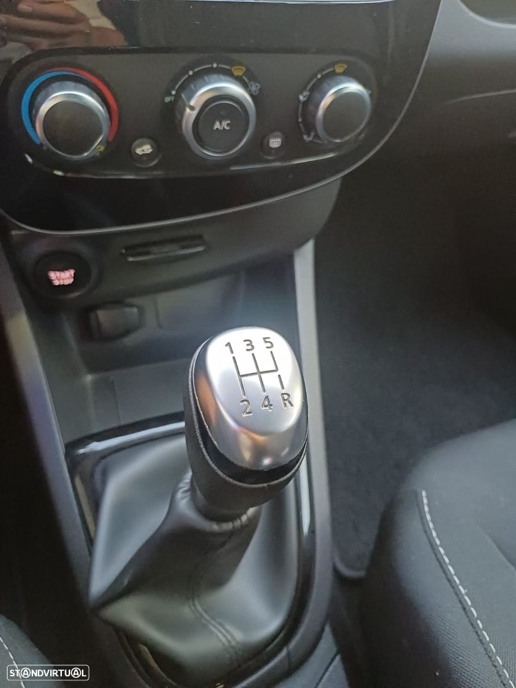 Renault Clio 0.9 TCe Limited Bi-Fuel - 7