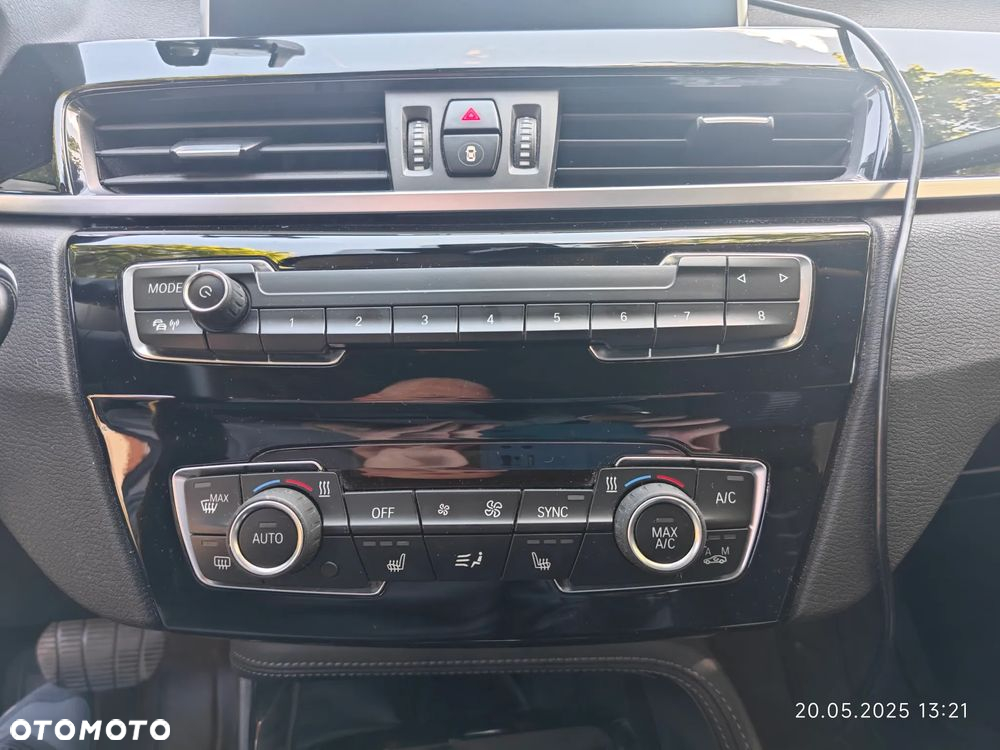 BMW X1 xDrive20d Sport Line - 19