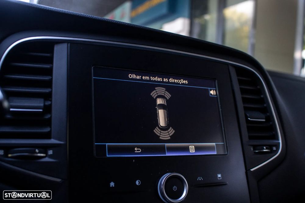 Renault Mégane Sport Tourer 1.5 dCi GT Line - 38