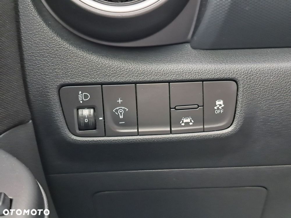 Hyundai Kona 1.6 T-GDI Premium DCT - 22