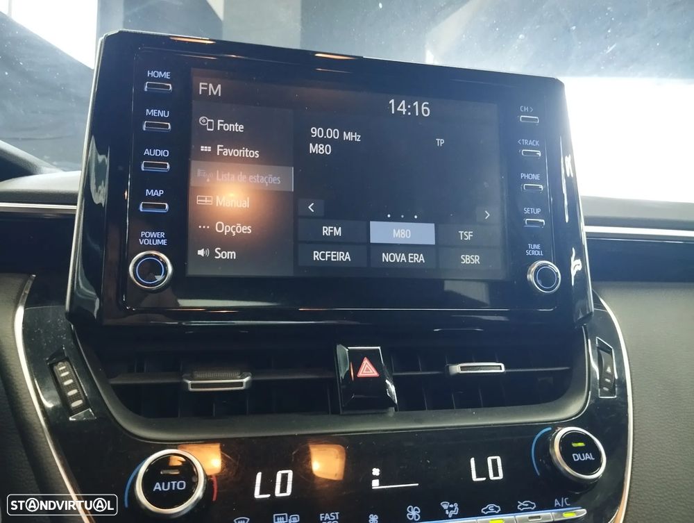 Toyota Corolla 1.8 Hybrid Comfort - 24