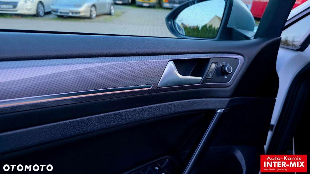 Volkswagen Golf - 20