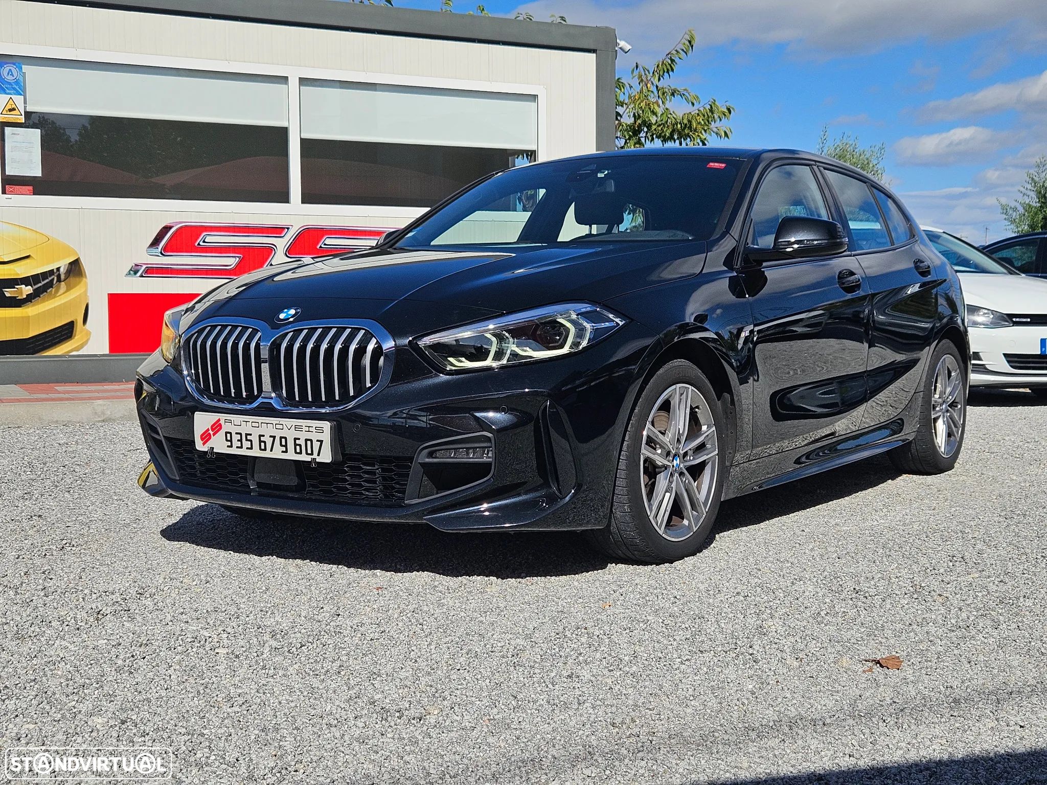 BMW 116 d Pack Desportivo M - 1