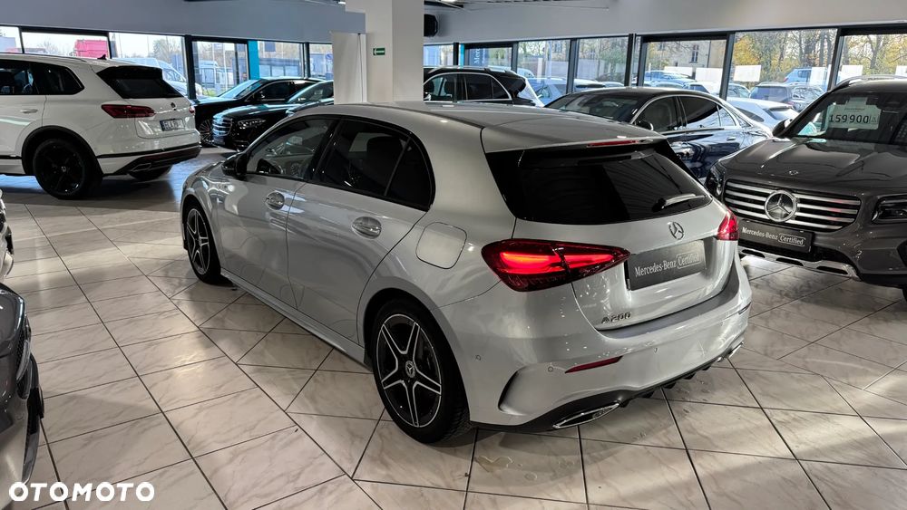 Mercedes-Benz Klasa A 200 AMG Line 7G-DCT - 4