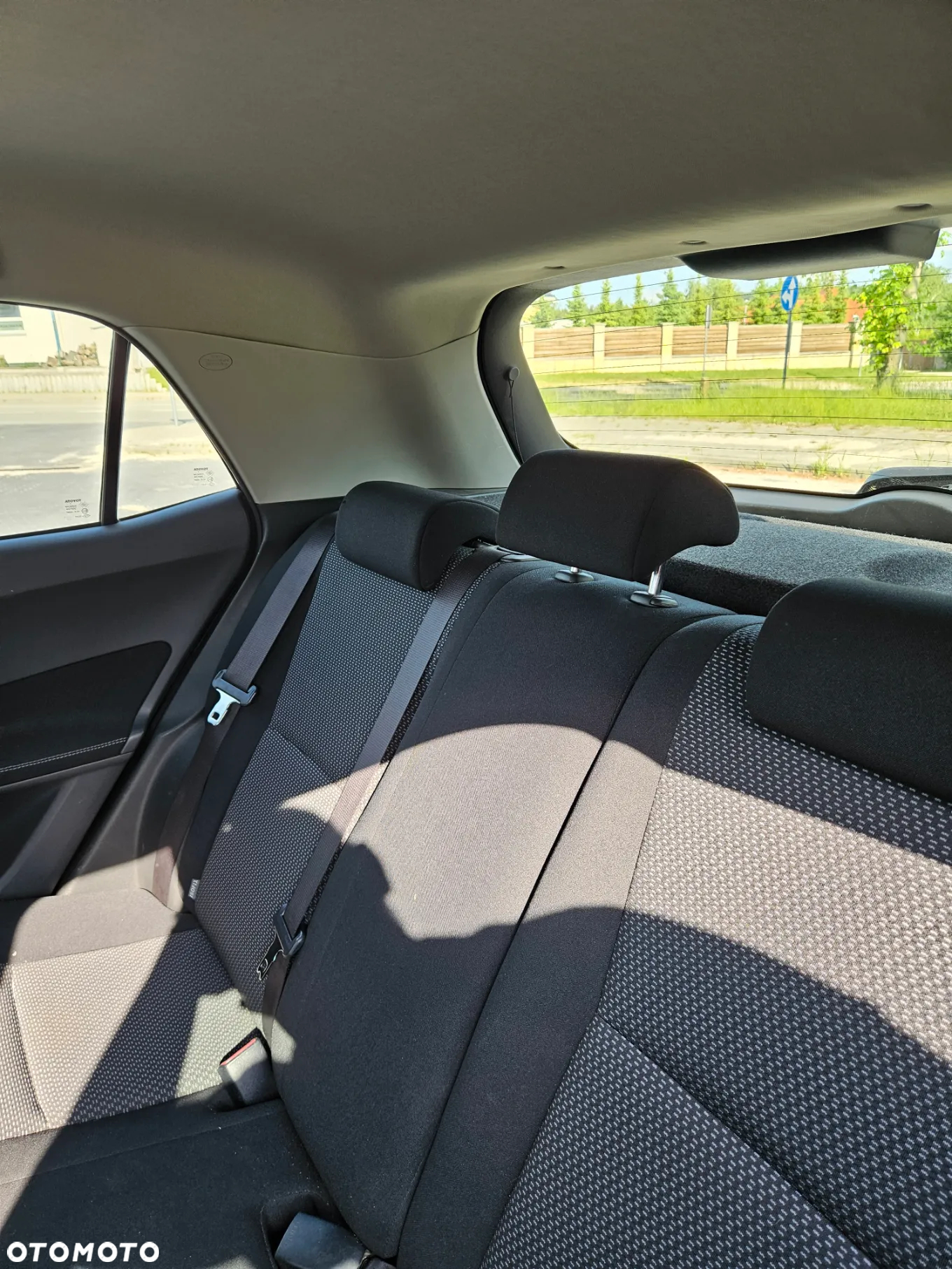 Toyota Auris 1.33 Dual-VVT-i Comfort - 14