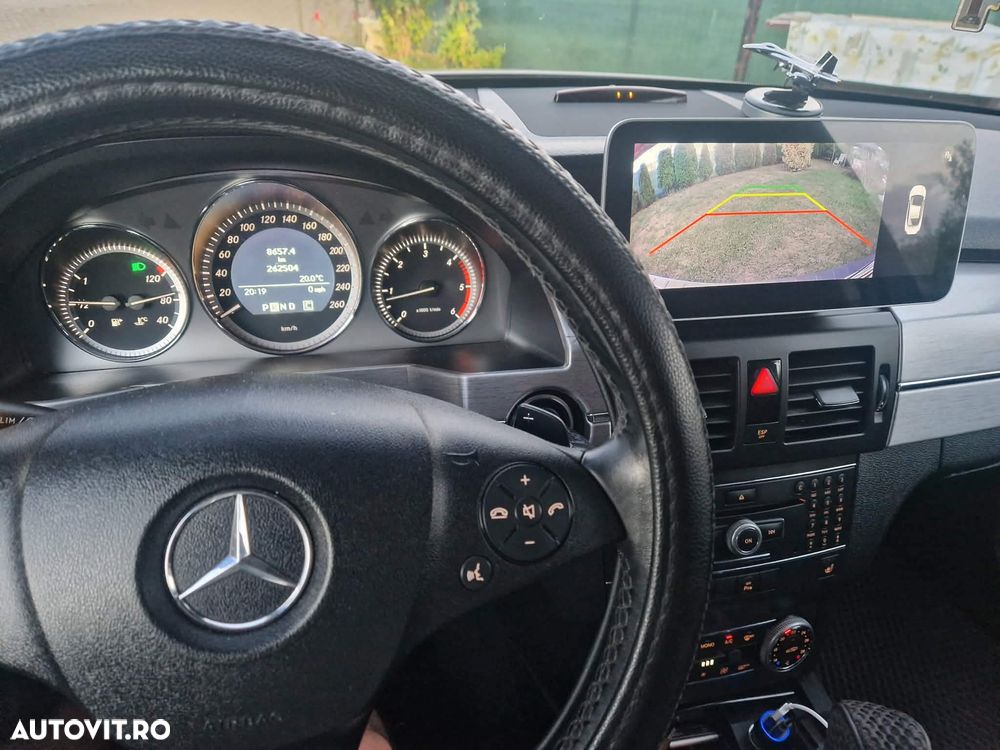 Mercedes-Benz GLK - 8