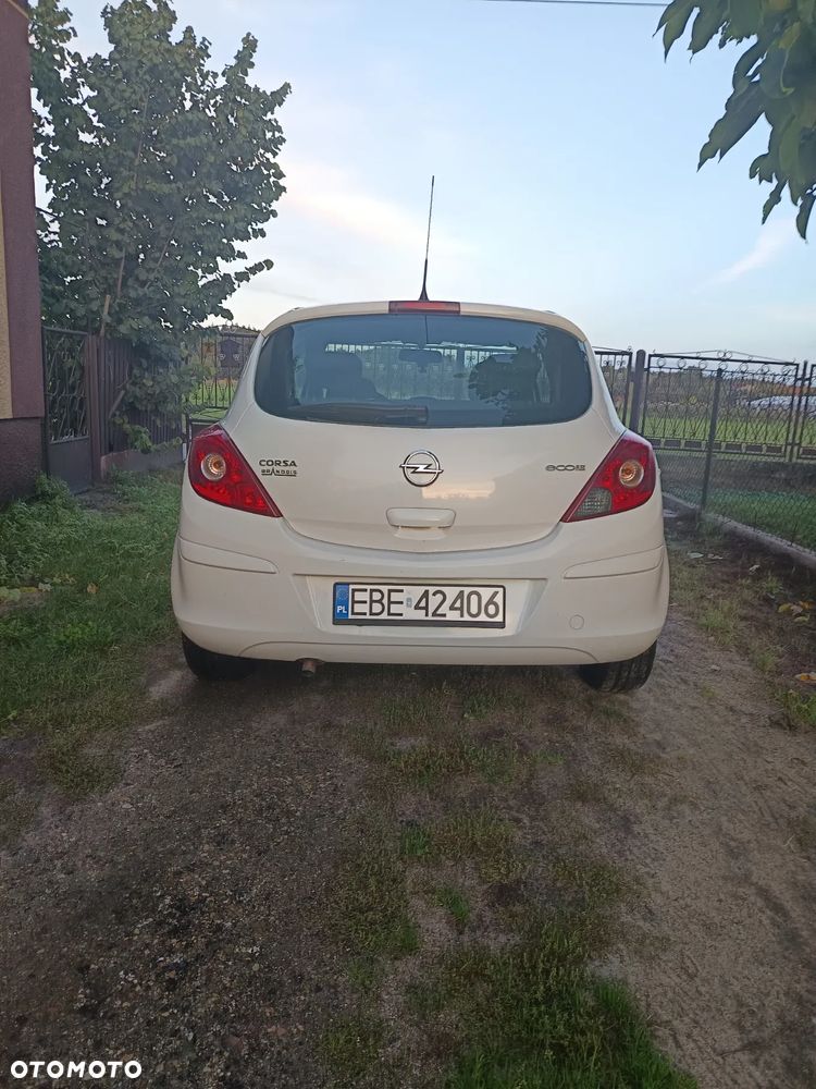 Opel Corsa - 4