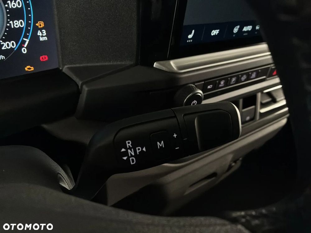 Volkswagen Transporter Furgon PLUS Panamericana/6-cio osob./AUTOMAT (L2) 2.0 TDI 170KM, r.o. 3500 mm - 24