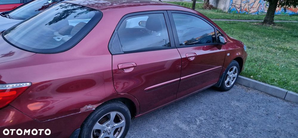 Honda City 1.4 Comfort - 4