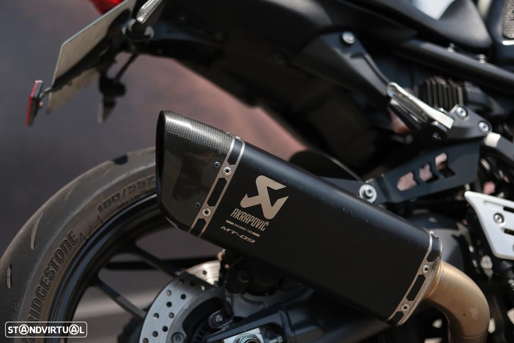 Yamaha MT-09 Akrapovic - 15