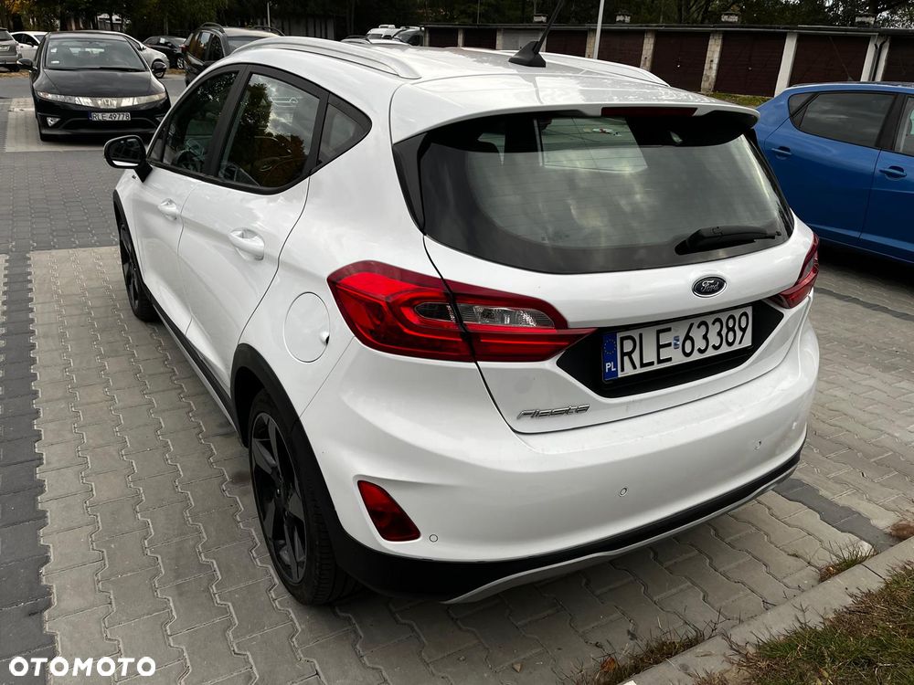 Ford Fiesta 1.0 EcoBoost S&S ACTIVE - 11
