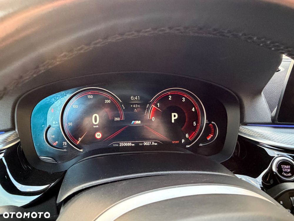 BMW Seria 5 520d M Sport Edition - 33