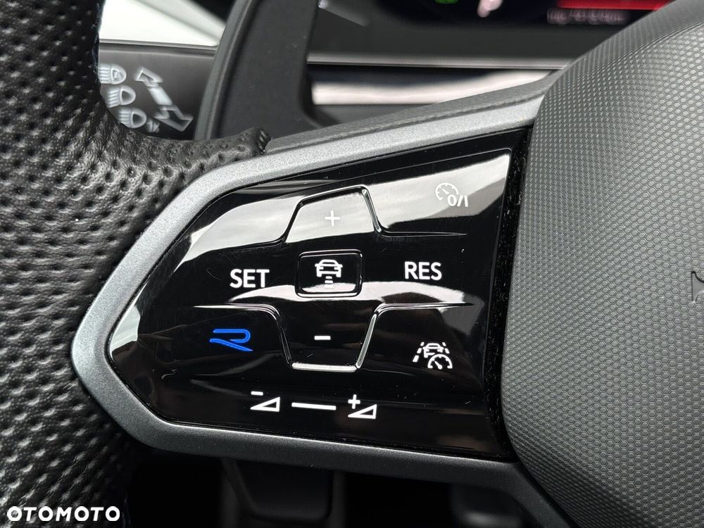 Volkswagen Arteon 2.0 TSI 4Motion R DSG - 17