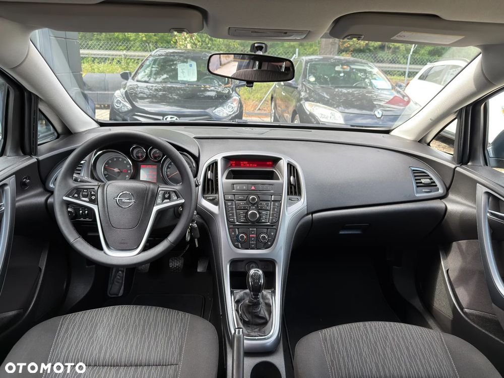Opel Astra 1.4 Cosmo - 8