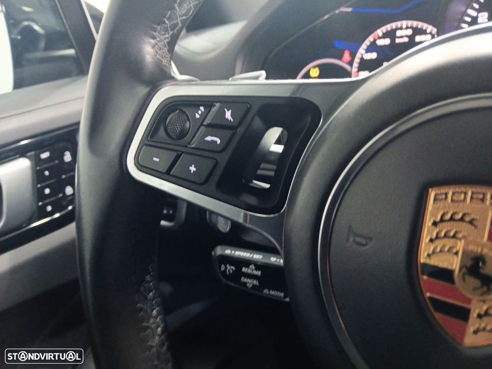 Porsche Cayenne E-Hybrid - 16