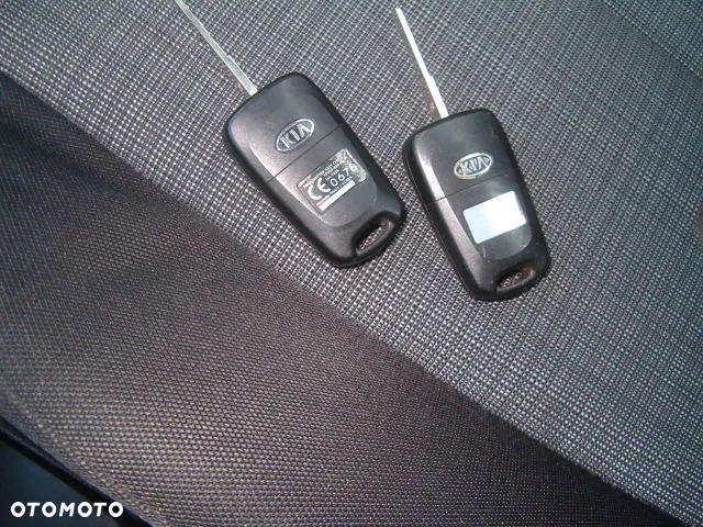 Kia Venga - 21